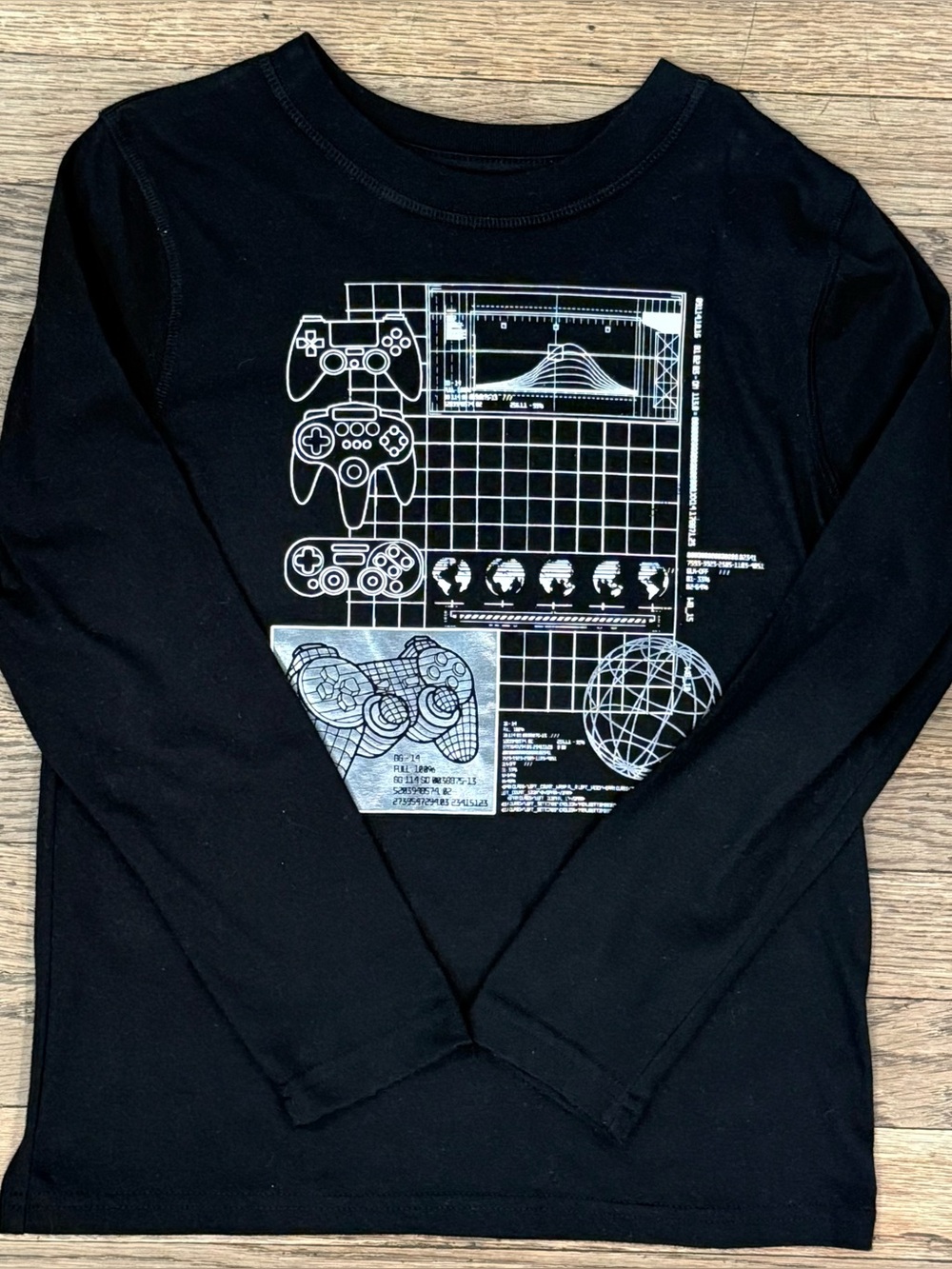 Boys Long & Short Sleeve Graphic Tee Bundle - Picture 4 of 13